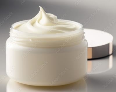 Émulsifiant FDA Cert pour le fabricant de poudre blanche DMG de cosmétiques en Chine